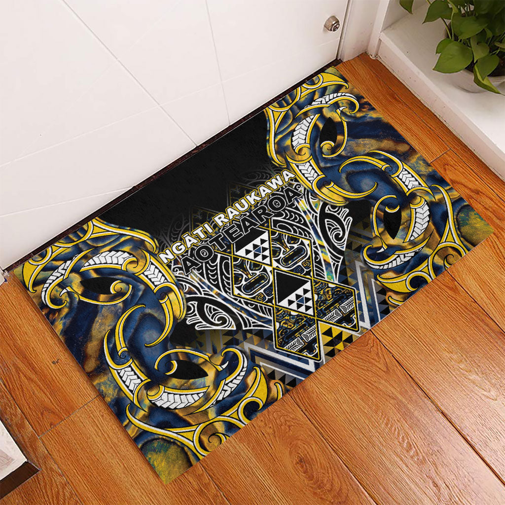 Aotearoa Ngati Raukawa Rubber Doormat Maori Tribal Yellow And Navy Paua Shell Pattern DT05 - Polynesian Pride
