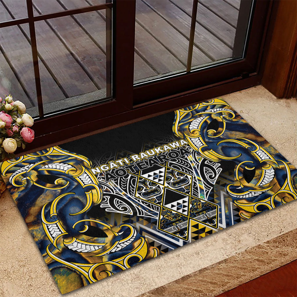 Aotearoa Ngati Raukawa Rubber Doormat Maori Tribal Yellow And Navy Paua Shell Pattern DT05 - Polynesian Pride