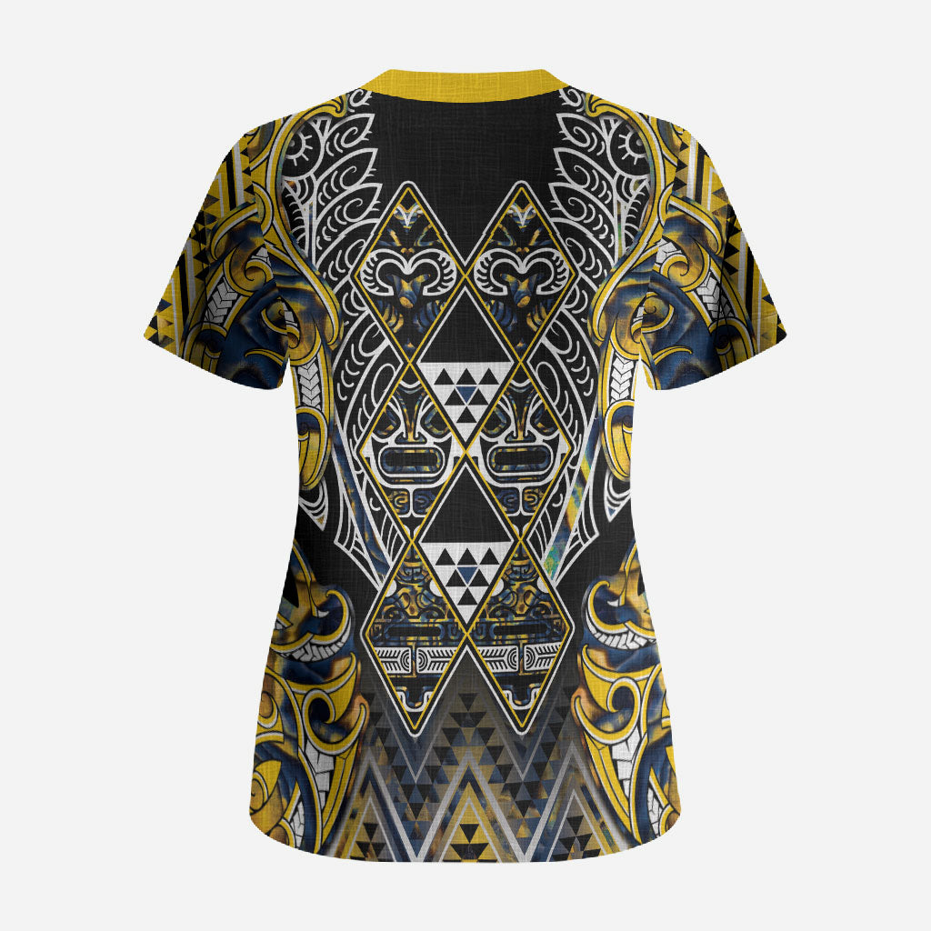 Aotearoa Ngati Raukawa Scrub Top Maori Tribal Yellow And Navy Paua Shell Pattern DT05 - Polynesian Pride