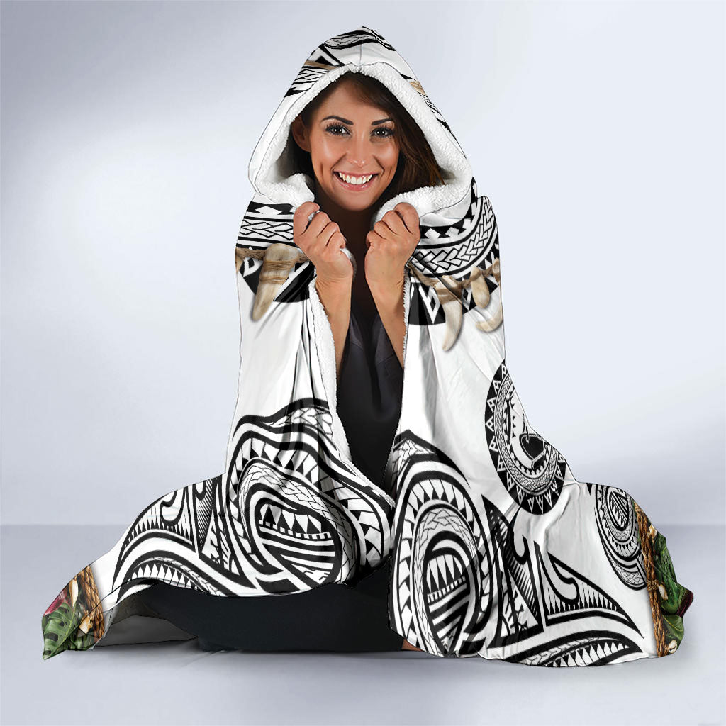 Polynesia Maui White Tattoo Inspired Hooded Blanket Tropical Leaf Skirt Costume DT05 - Polynesian Pride
