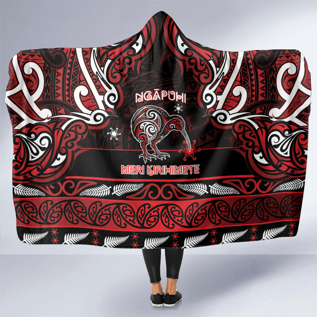 Ngapuhi Aotearoa Meri Kirihimete Hooded Blanket Maori Kiwi Bird Silver Fern Koru Pattern DT05 One Size Red - Polynesian Pride