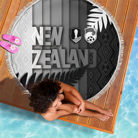 New Zealand Football Beach Blanket Silver Fern Maori Pattern Monochrome DT05 - Polynesian Pride