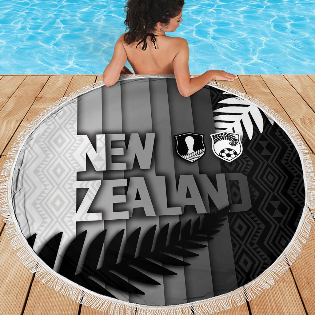 New Zealand Football Beach Blanket Silver Fern Maori Pattern Monochrome DT05 - Polynesian Pride