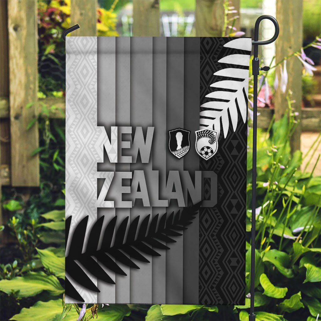 New Zealand Football Garden Flag Silver Fern Maori Pattern Monochrome DT05 Garden Flag White - Polynesian Pride