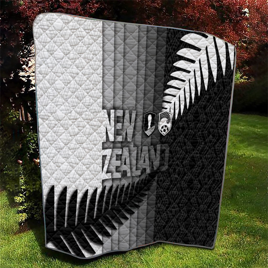 New Zealand Football Quilt Silver Fern Maori Pattern Monochrome DT05 - Polynesian Pride