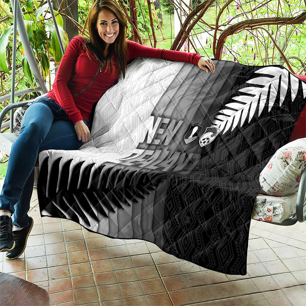 New Zealand Football Quilt Silver Fern Maori Pattern Monochrome DT05 - Polynesian Pride