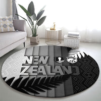 New Zealand Football Round Carpet Silver Fern Maori Pattern Monochrome DT05 - Polynesian Pride