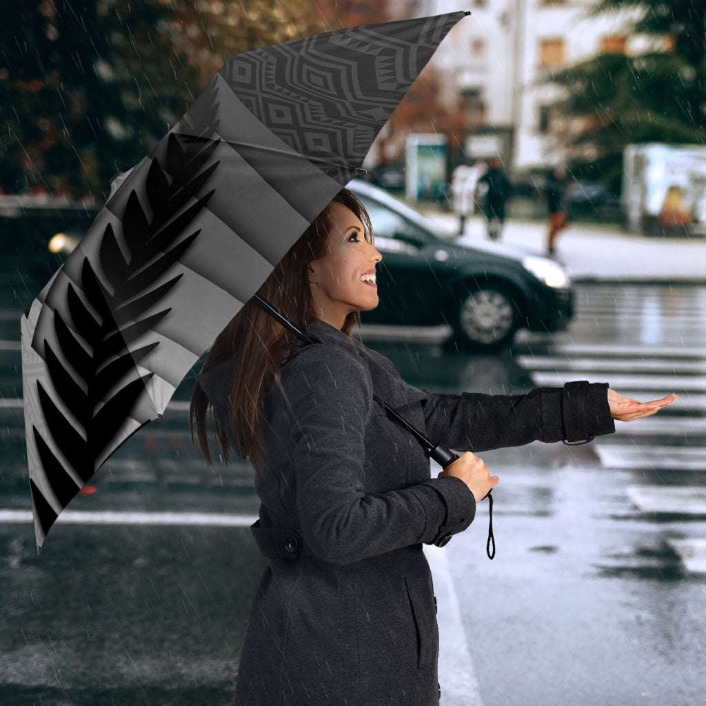 New Zealand Football Umbrella Silver Fern Maori Pattern Monochrome DT05 - Polynesian Pride