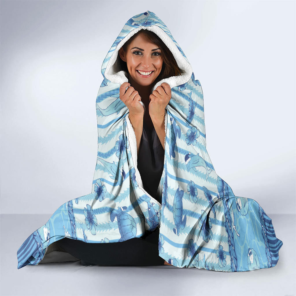 Hawaii Christmas In July Hooded Blanket Sky Blue Mele Kalikimaka Sea Animals