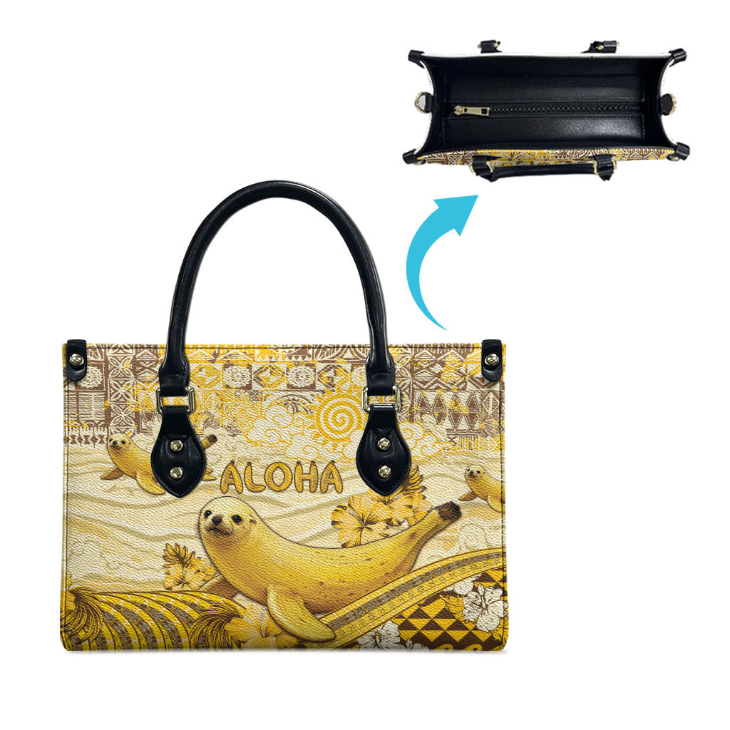 Hawaii Banana Seal Leather Bag Ilio Holo I Ka Uaua Aloha DT05 - Polynesian Pride