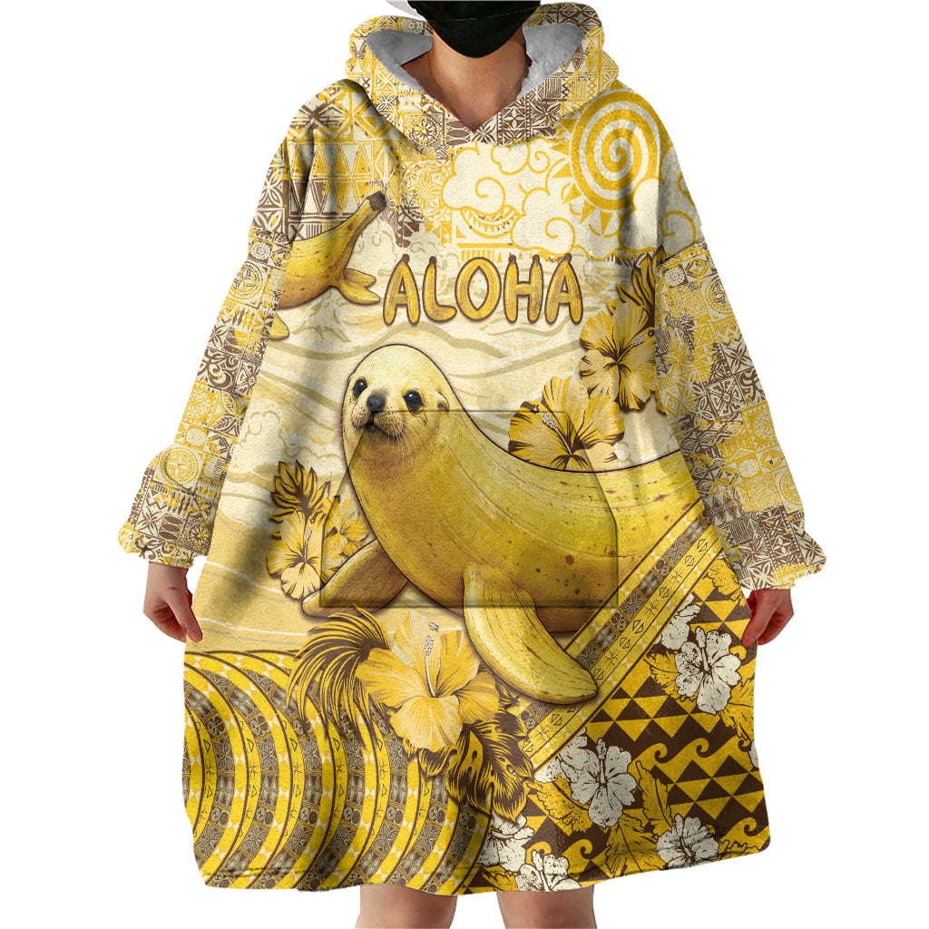 Hawaii Banana Seal Wearable Blanket Hoodie Ilio Holo I Ka Uaua Aloha DT05 - Polynesian Pride