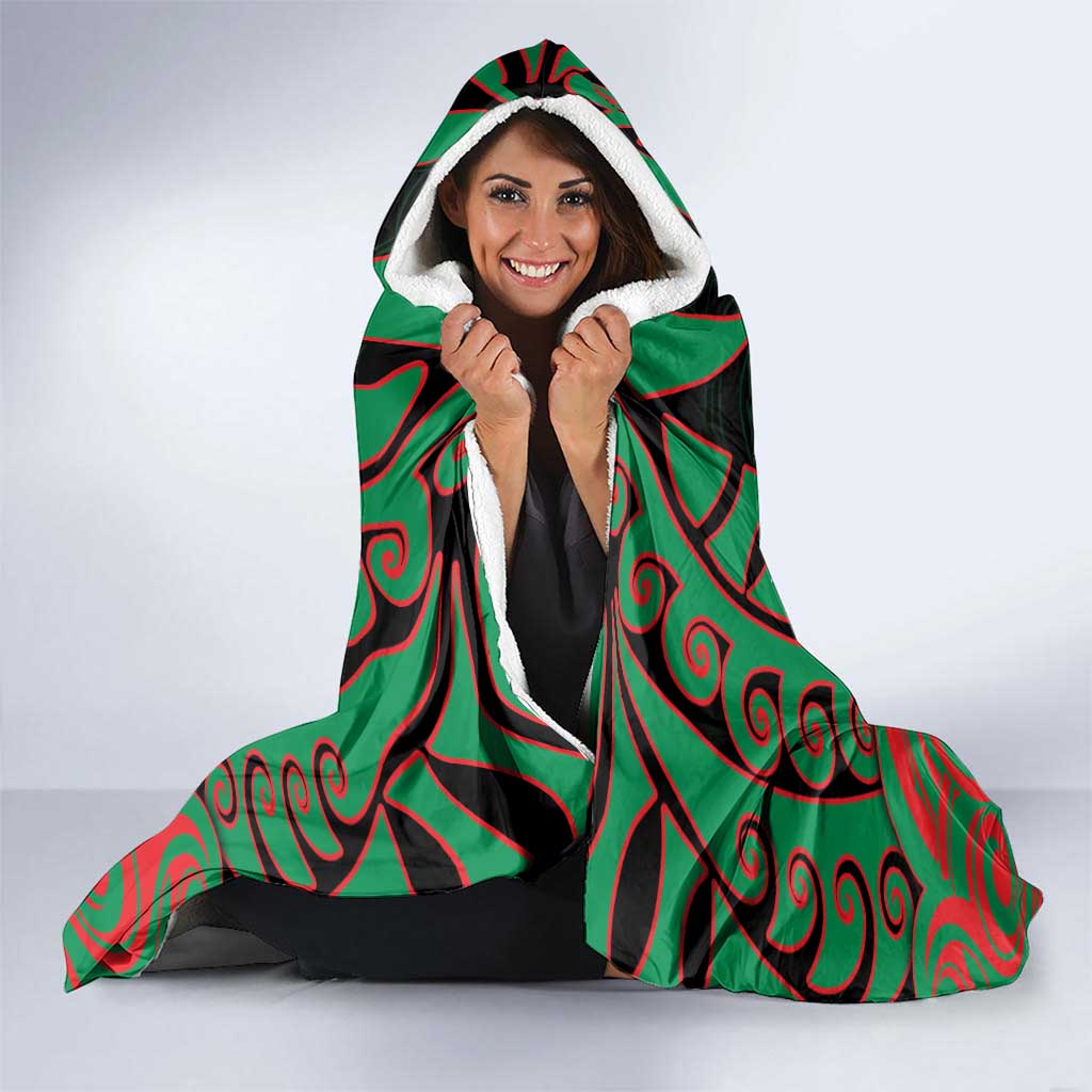 Aotearoa Ngati Hine Hooded Blanket Maori Pattern New Zealand - Polynesian Pride