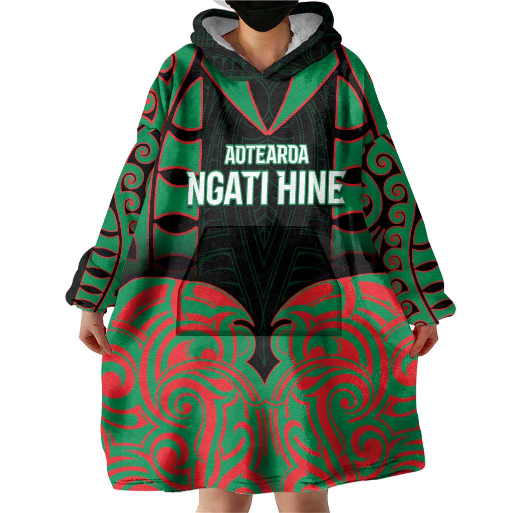 Custom Aotearoa Ngati Hine Wearable Blanket Hoodie Maori Pattern New Zealand DT05 - Polynesian Pride