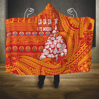 French Polynesia Christmas Hooded Blanket Seashell Xmas Tree Tribal Waves DT05 - Polynesian Pride