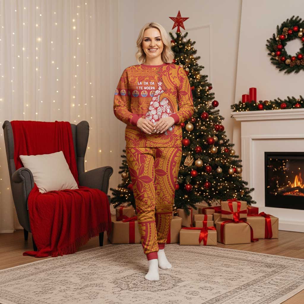 French Polynesia Christmas Pajama Set Seashell Xmas Tree Tribal Waves DT05 Women Orange - Polynesian Pride