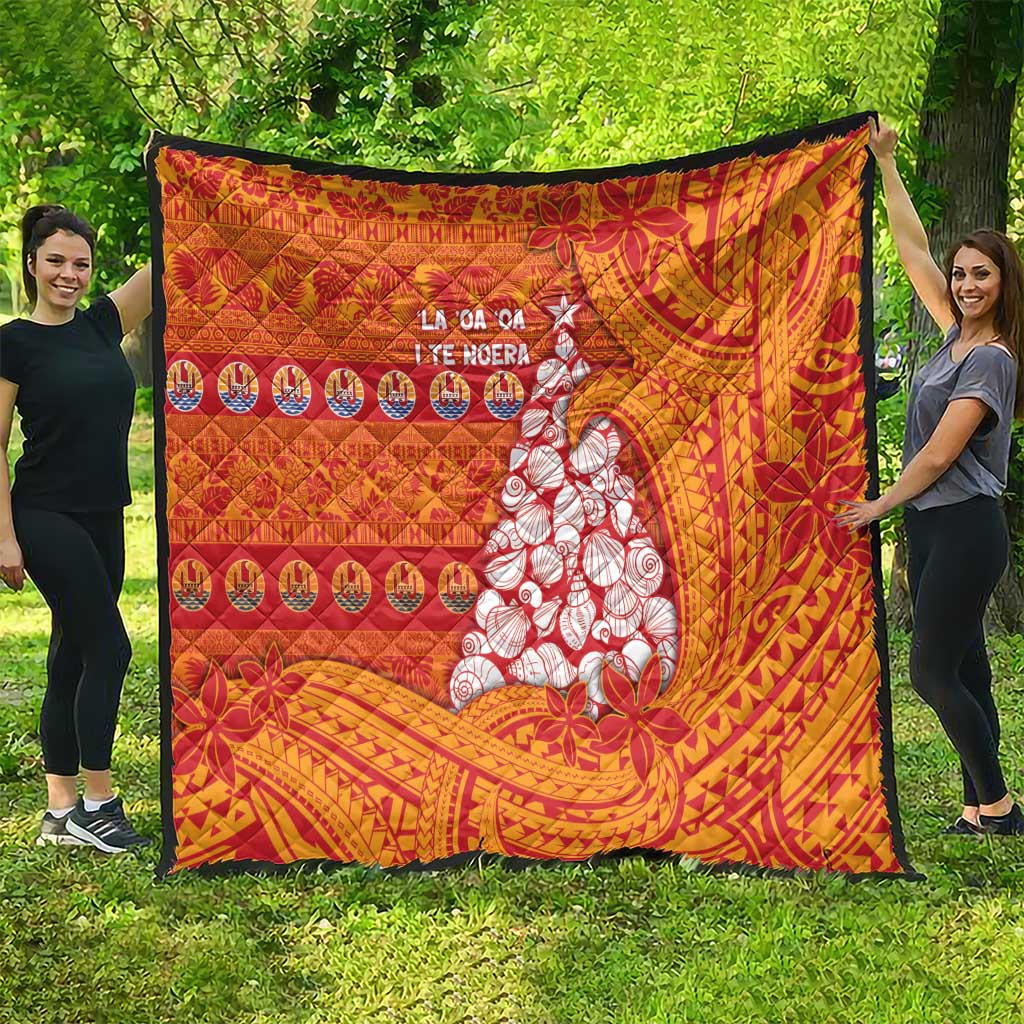 French Polynesia Christmas Quilt Seashell Xmas Tree Tribal Waves - Polynesian Pride