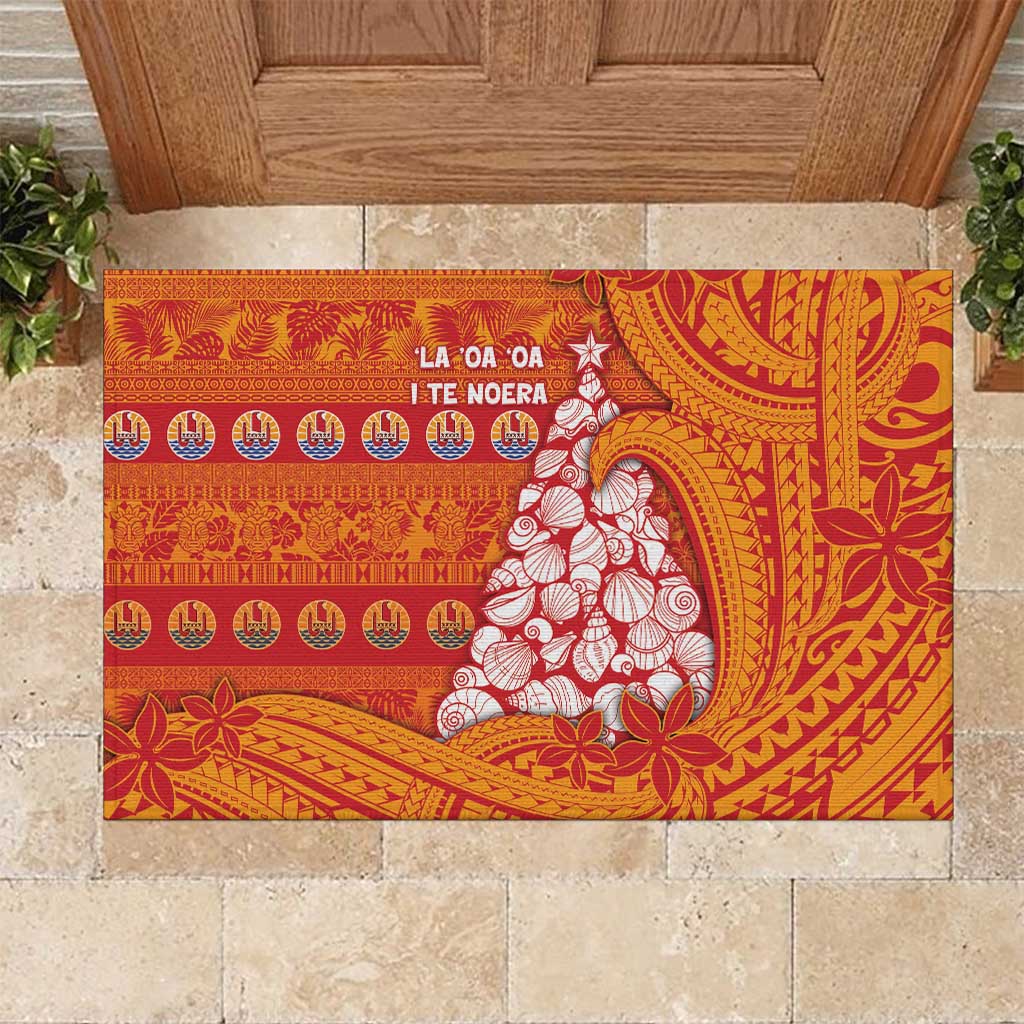 French Polynesia Christmas Rubber Doormat Seashell Xmas Tree Tribal Waves DT05 Orange - Polynesian Pride