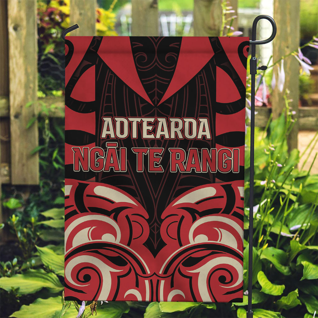 Aotearoa Ngai Te Rangi Garden Flag New Zealand Traditional Maori Pattern DT05 Garden Flag Red - Polynesian Pride