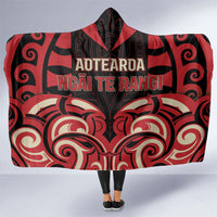 Aotearoa Ngai Te Rangi Hooded Blanket New Zealand Traditional Maori Pattern DT05 One Size Red - Polynesian Pride