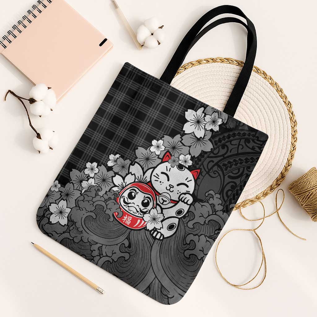 Black Palaka Hawaiian And Japanese Tote Bag Maneki Neko And Sakura Bloom DT05 Black Strap One Size Black - Polynesian Pride