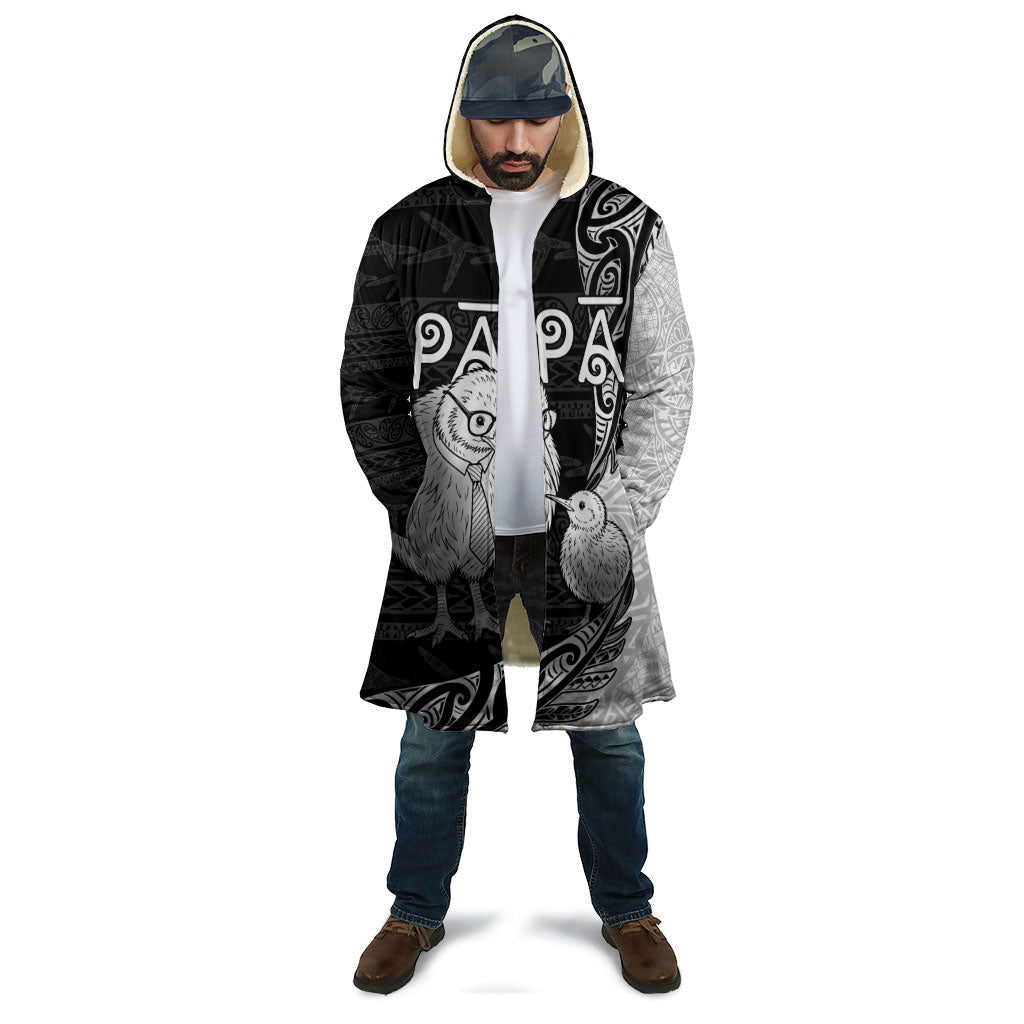 Personalised New Zealand Father's Day Cloak Papa Kiwi Bird Tribal Pattern DT05 - Polynesian Pride