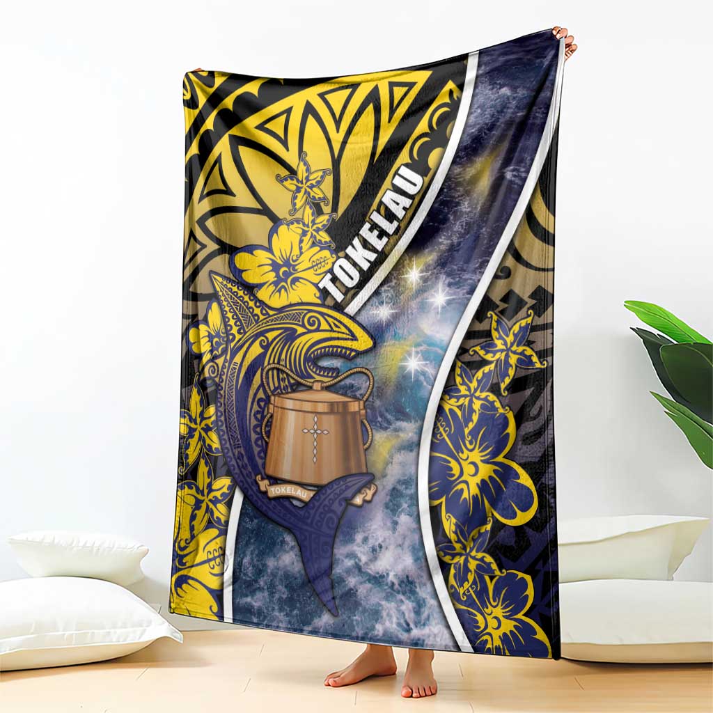 Tokelau Blanket National Badge Waves Style