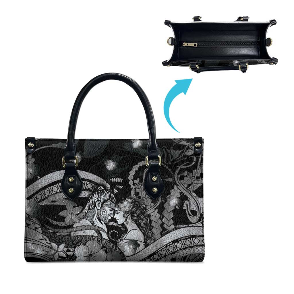 Maori Romantic Valentine Leather Bag The Hongi Kiss Black Galaxy DT05 - Polynesian Pride