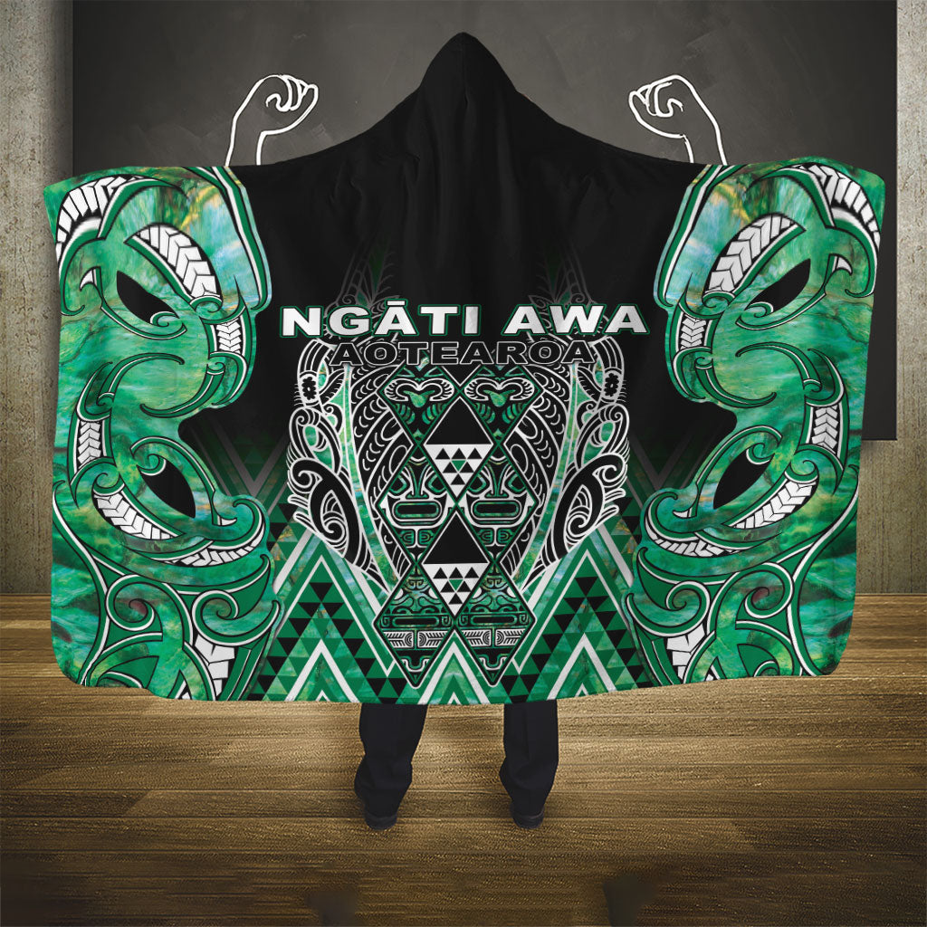 Aotearoa Ngati Awa Hooded Blanket Maori Tribal Green Marble Paua Shell Pattern DT05 - Polynesian Pride