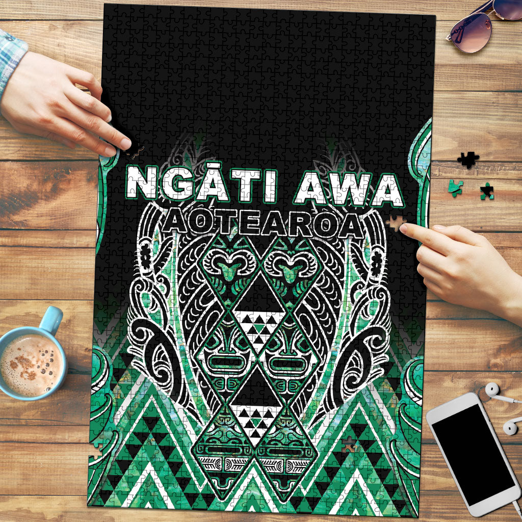 Aotearoa Ngati Awa Puzzle Maori Tribal Green Marble Paua Shell Pattern DT05 Green - Polynesian Pride