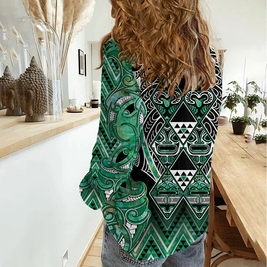 Aotearoa Ngati Awa Women Casual Shirt Maori Tribal Green Marble Paua Shell Pattern DT05 - Polynesian Pride