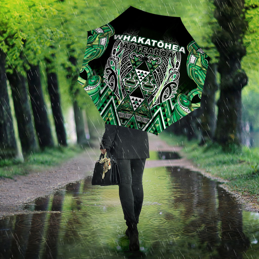 Aotearoa Whakatohea Umbrella Maori Tribal Green Abalone Paua Shell Pattern DT05 - Polynesian Pride