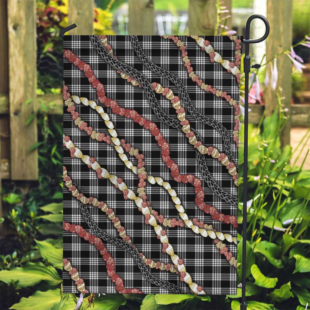 Hawaii Palaka Niihau Shell Lei Garden Flag Tropical Island Plaid Patterns DT05 Garden Flag Black - Polynesian Pride