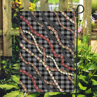 Hawaii Palaka Niihau Shell Lei Garden Flag Tropical Island Plaid Patterns DT05 Garden Flag Black - Polynesian Pride