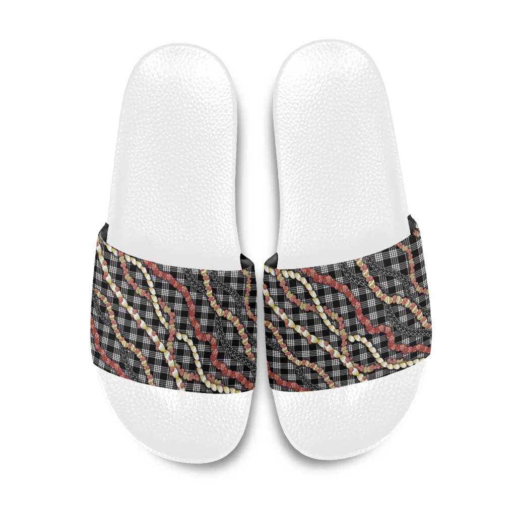 Hawaii Palaka Niihau Shell Lei Slide Sandals Tropical Island Plaid Patterns DT05 Black - Polynesian Pride