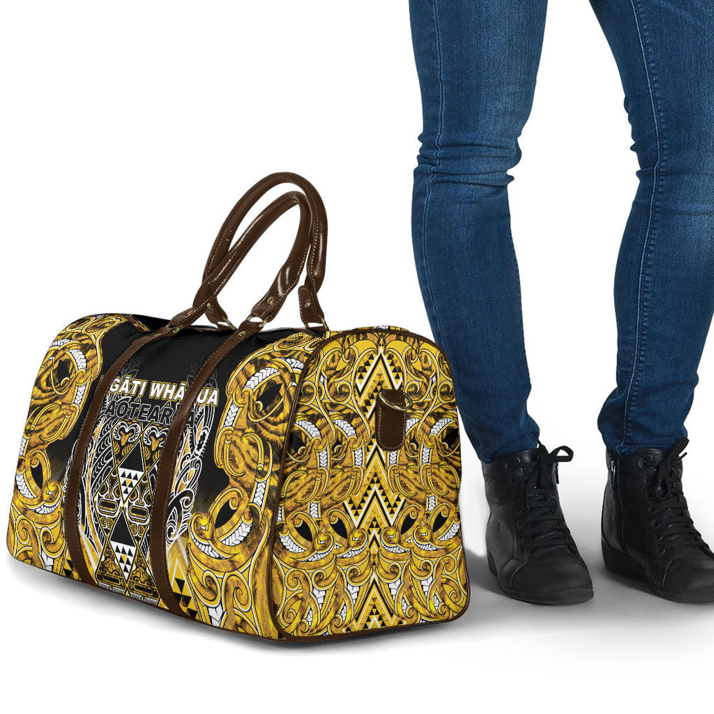 Aotearoa Ngati Whatua Travel Bag Maori Tribal Gold Paua Shell Pattern DT05 - Polynesian Pride