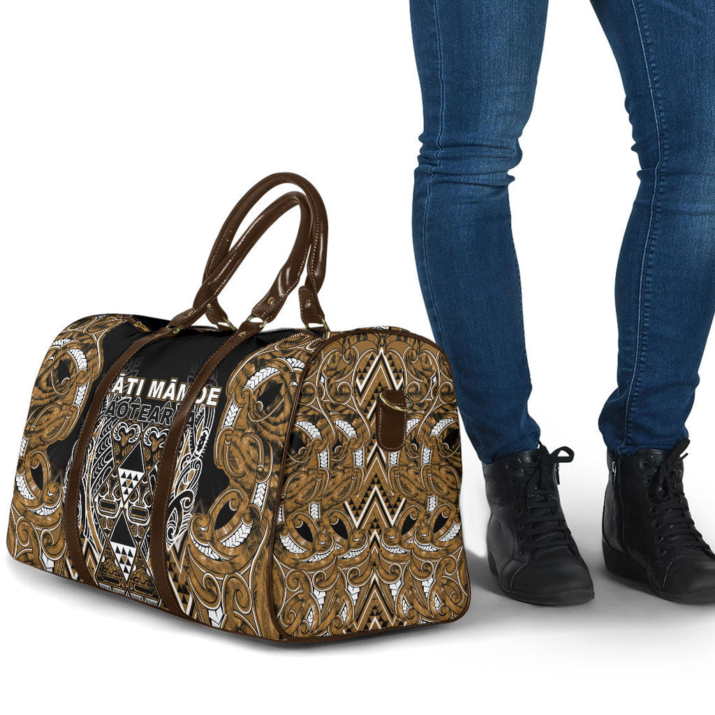 Aotearoa Kati Mamoe Travel Bag Maori Brown Tribal Paua Shell Pattern DT05 - Polynesian Pride