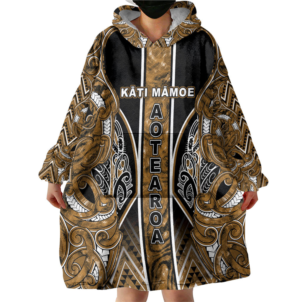 Aotearoa Kati Mamoe Wearable Blanket Hoodie Maori Brown Tribal Paua Shell Pattern DT05 - Polynesian Pride