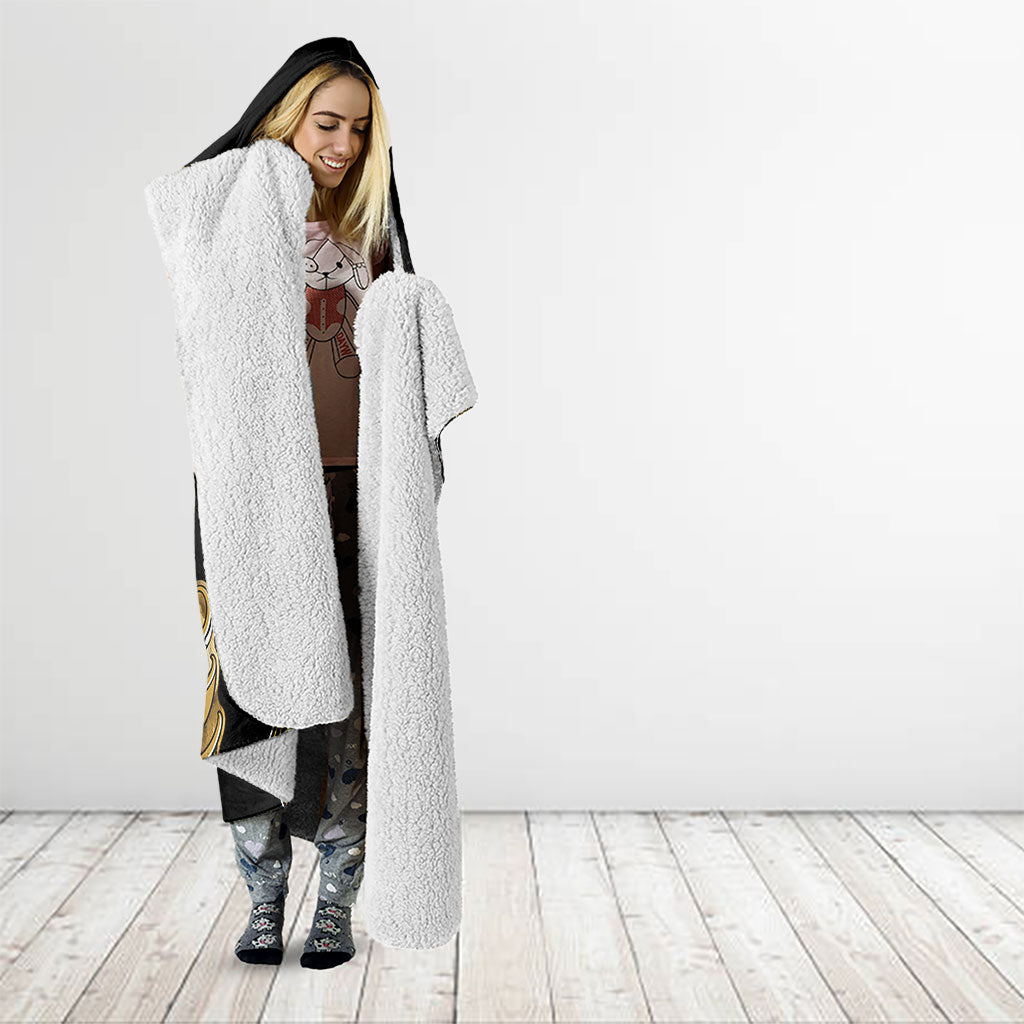 Aotearoa Waikato Tainui Hooded Blanket Maori Light Gold Tribal Paua Shell Pattern DT05 - Polynesian Pride