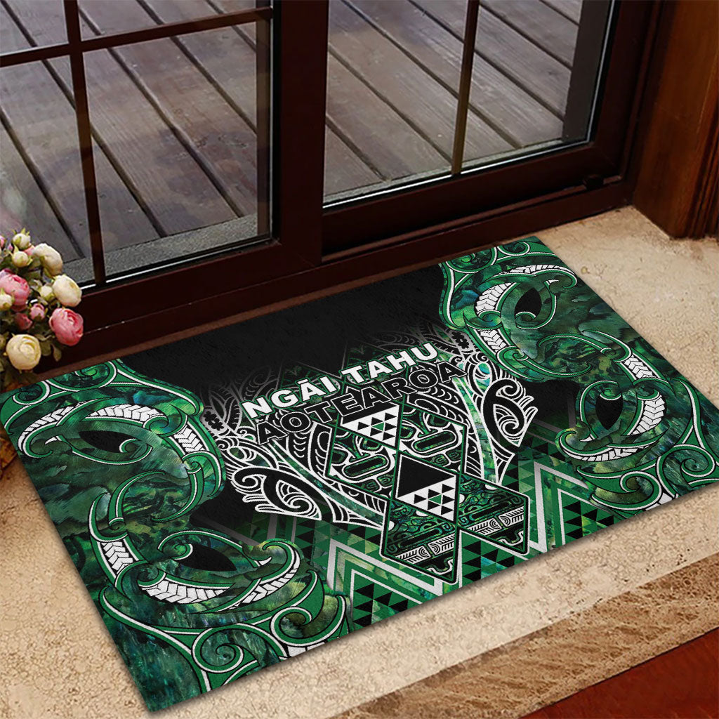 Aotearoa Ngai Tahu Rubber Doormat Maori Tribal Dark Green Paua Shell Pattern DT05 - Polynesian Pride