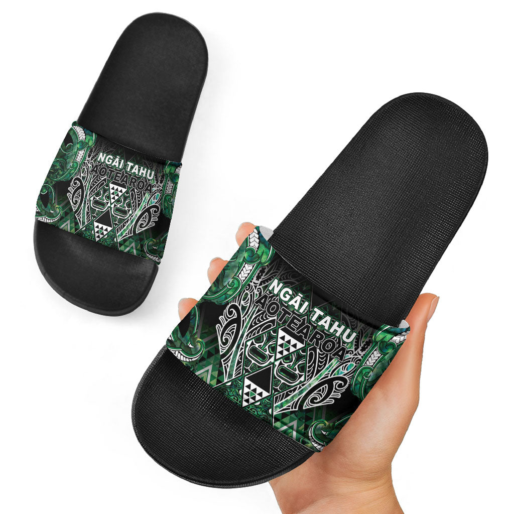 Aotearoa Ngai Tahu Slide Sandals Maori Tribal Dark Green Paua Shell Pattern DT05 - Polynesian Pride