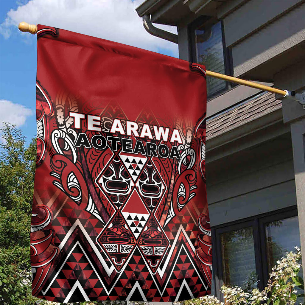 Aotearoa Te Arawa Garden Flag Maori Tribal Dark Red Paua Shell Pattern DT05 - Polynesian Pride