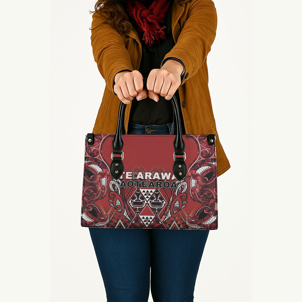 Aotearoa Te Arawa Leather Bag Maori Tribal Dark Red Paua Shell Pattern DT05 - Polynesian Pride