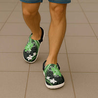 Green Polynesian Pattern With Tropical Flowers Clogs Shoes - Polynesian Pride