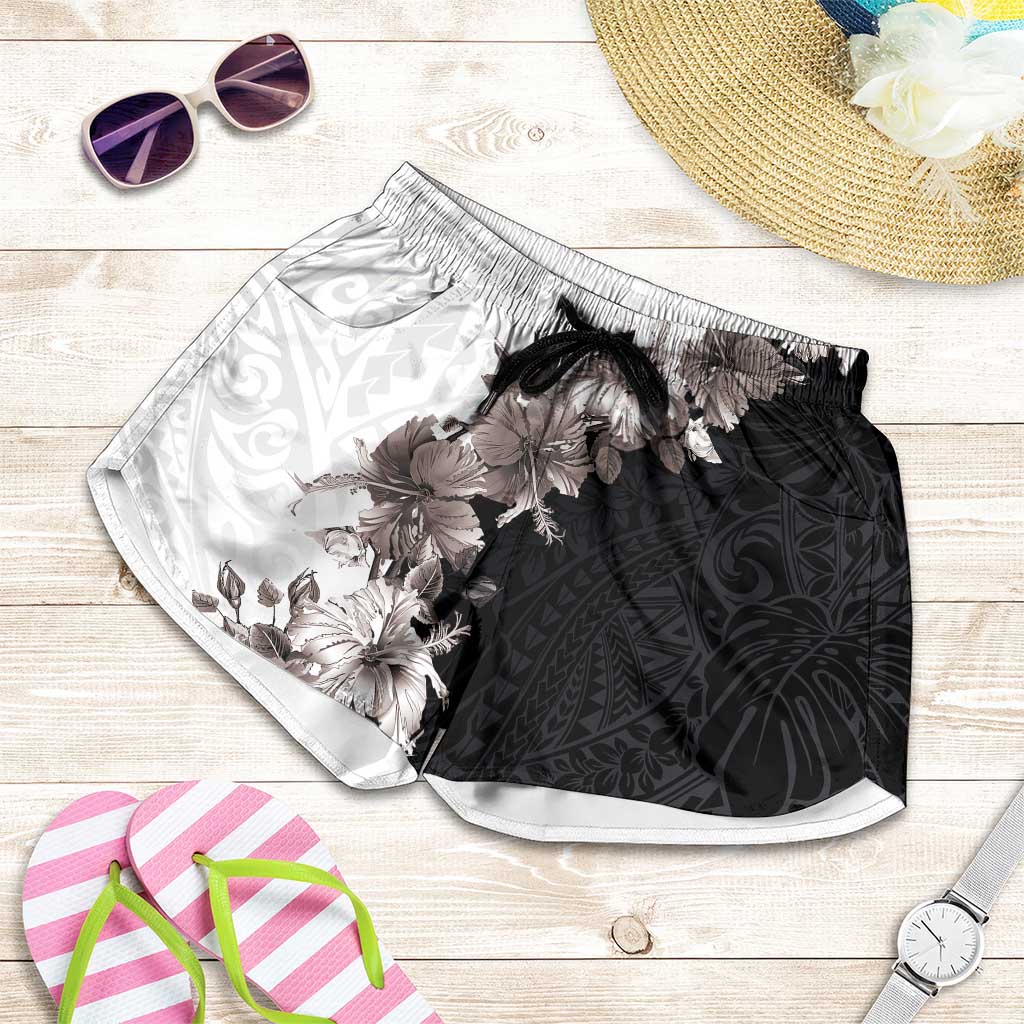 Hawaii Grayscale Hibiscus Flowers Shorts for Women Polynesian Pattern Half Black White Version LT03 Black - Polynesian Pride