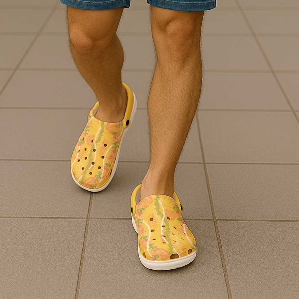 Hawaii Maile Lei Clogs Shoes With Yellow Monstera Pattern - Polynesian Pride