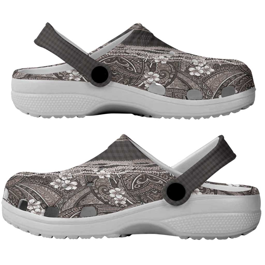 Hawaiian Art Flower Tribal with Lei Clogs Shoes Palaka Pattern Grayscale LT03 - Polynesian Pride