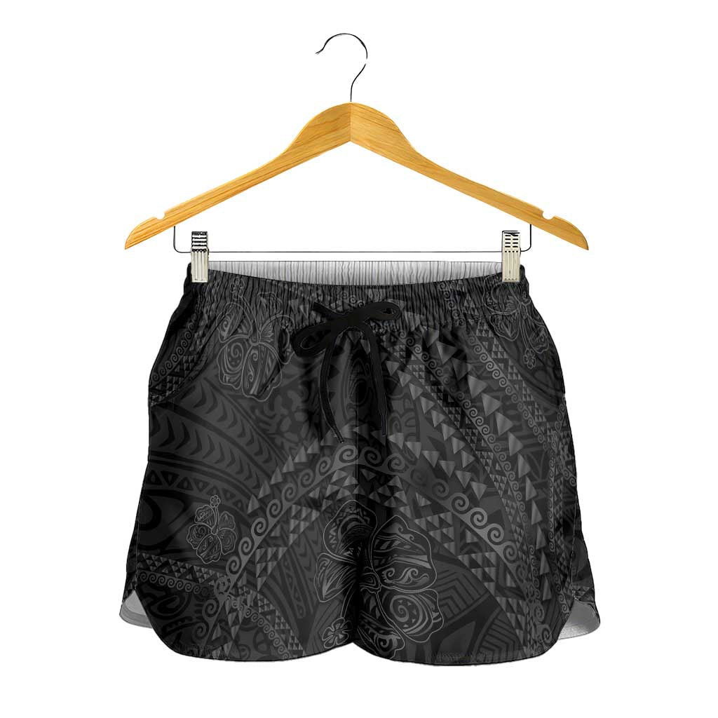 Hawaiian Kakau Art and Hisbiscus Tattoo Shorts for Women Tribal Pattern-Black Gradient Style - Polynesian Pride
