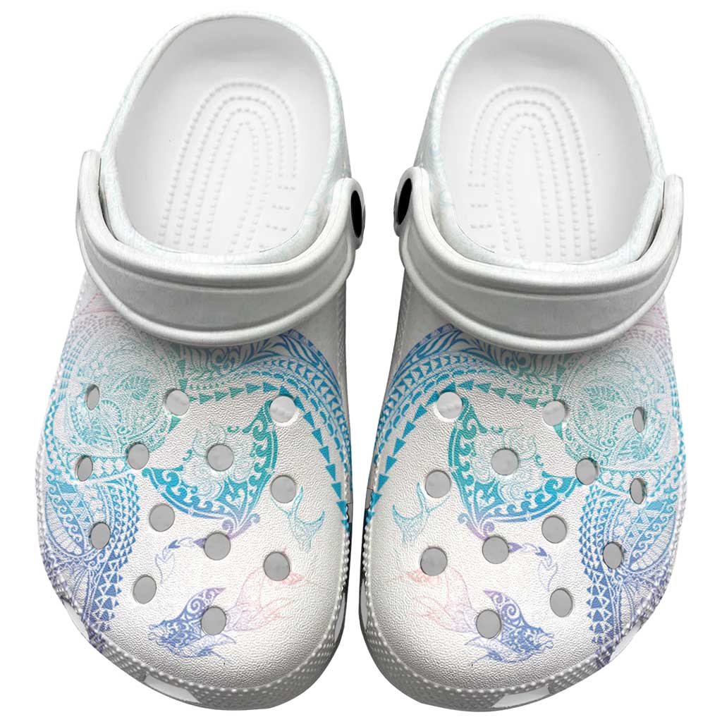 Hawaiian Manta Ray Tribal Clogs Shoes Polynesian Art Motifs Sweet Pastel LT03 Multicolor - Polynesian Pride