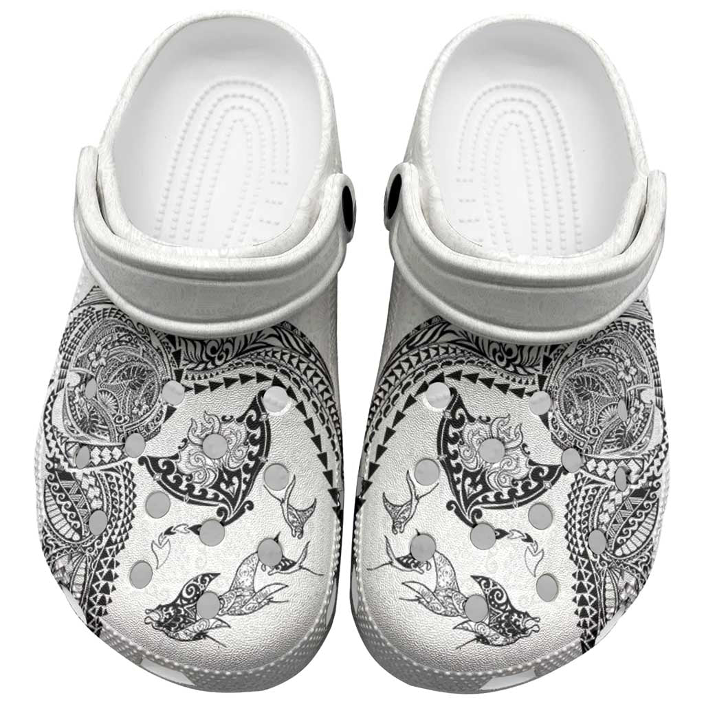 Hawaiian Manta Ray Tribal Clogs Shoes Polynesian Art Motifs White Color LT03 White - Polynesian Pride