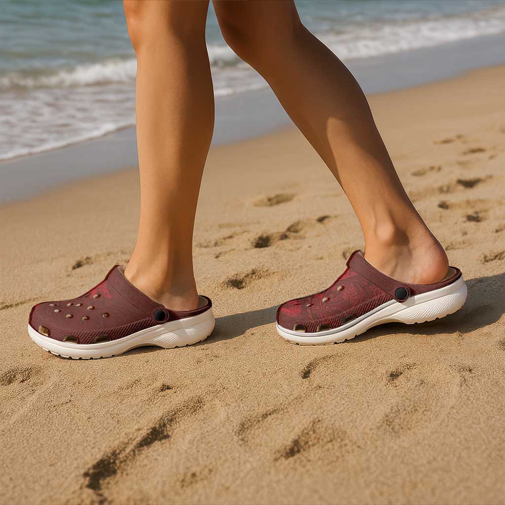 Hawaiian Monk Seal and Whale Clogs Shoes Kakau Tribal Pattern Red Color LT03 - Polynesian Pride